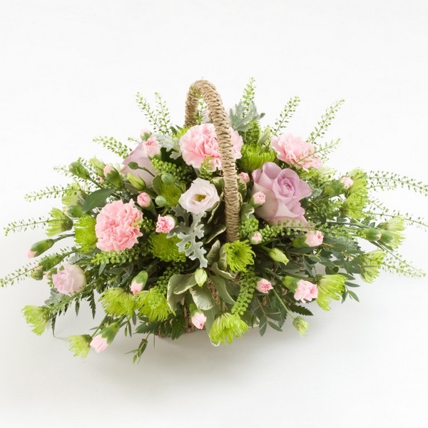 BA2 Natural Basket Arrangement